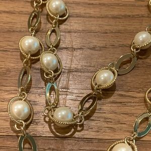 NWT Necklace